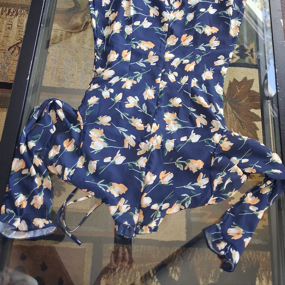 Floral Sweet heart Neck Long Sleeve Dress Collard - Picture 6 of 6